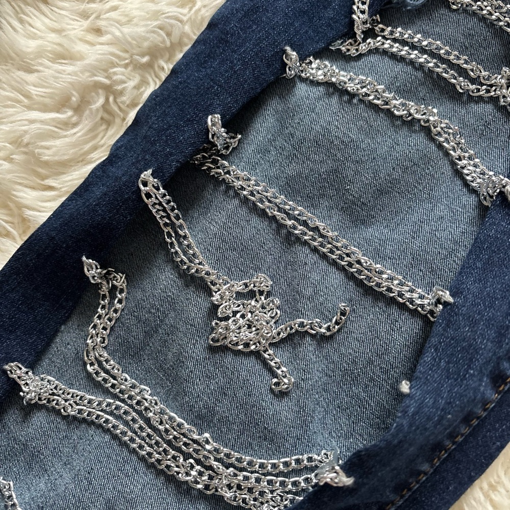 SHEIN Dark Blue Distressed Skinny Jeans With Chains - Picture 11 of 12
